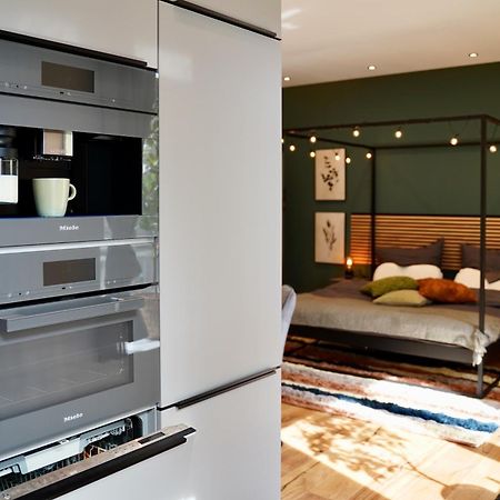 Edler Wohnraum Luxurioeses Studio Im Zentrum Mit Balkon, Kaffeevollautomat, Klima & Parkplatz Zwickau Eksteriør bilde